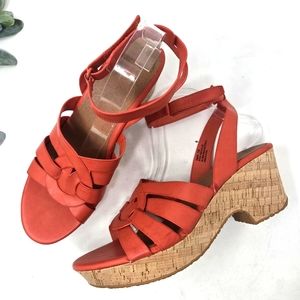 BareTraps Bonita Wedge Sandals Women’s Size 11M